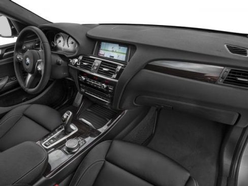 Used 2017 BMW X4 xDrive28i image 16