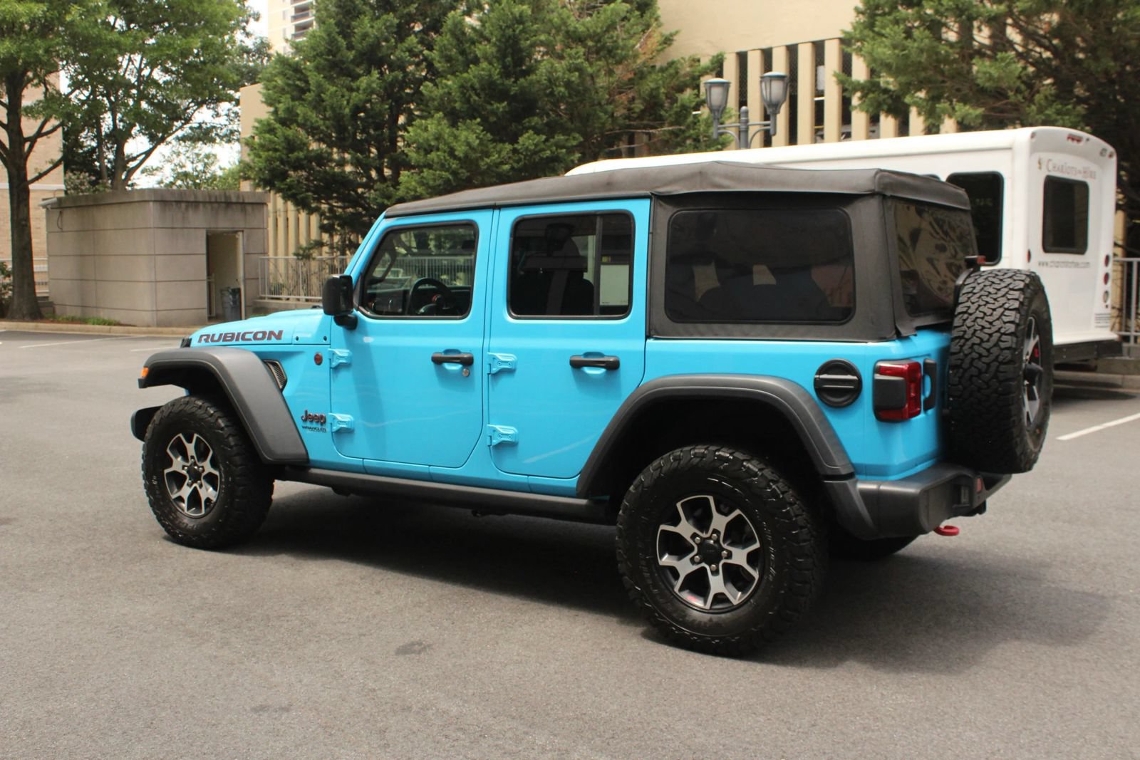 Used 2021 Jeep Wrangler Unlimited Rubicon w/ Safety Group AWD/4WD image 9