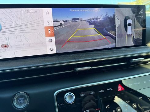 Certified 2025 Genesis GV80 3.5T Advanced image 23