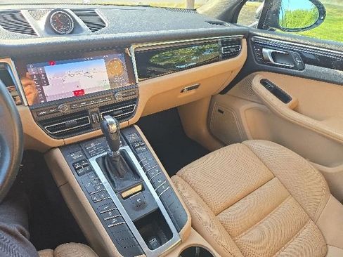 Used 2020 Porsche Macan S AWD/4WD image 15