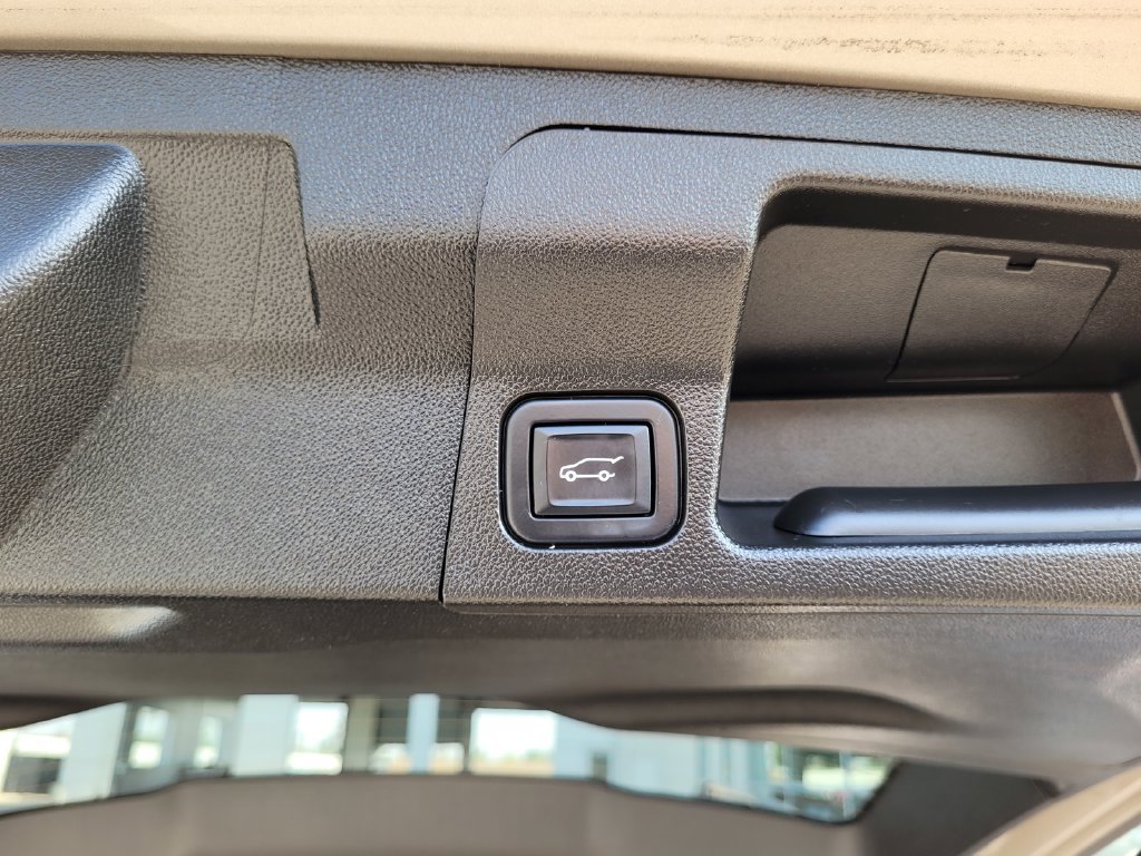 Used 2022 GMC Acadia AT4 AWD/4WD image 34