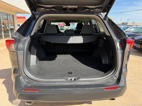 Used 2025 Toyota RAV4 XLE w/ Convenience Package image 17