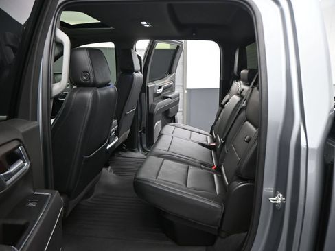 Used 2026 GMC Sierra 1500 Denali AWD/4WD image 4