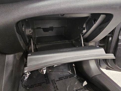 Used 2019 Nissan Sentra S FWD image 26