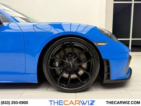 Used 2022 Porsche 718 Cayman GT4 image 37