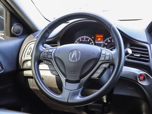 Used 2018 Acura ILX FWD image 16