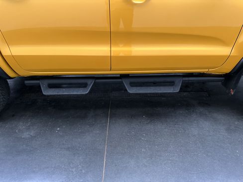 Used 2021 Ford Ranger Lariat w/ Tremor Off-Road Package AWD/4WD image 15