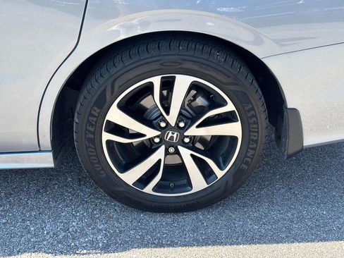 Used 2018 Honda Odyssey Elite image 10