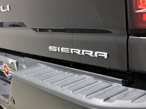 Used 2022 GMC Sierra 3500 Denali image 42