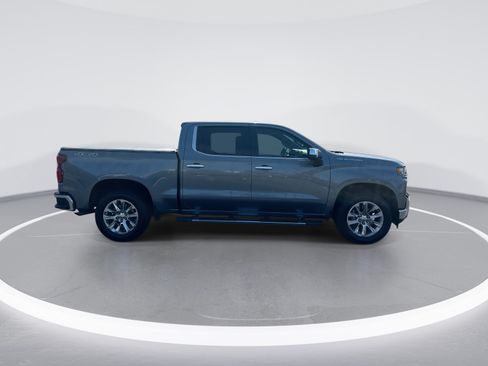 Used 2019 Chevrolet Silverado 1500 LTZ w/ LTZ Plus Package AWD/4WD image 10