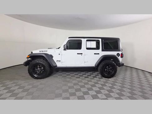 Used 2025 Jeep Wrangler Unlimited Sport AWD/4WD image 47