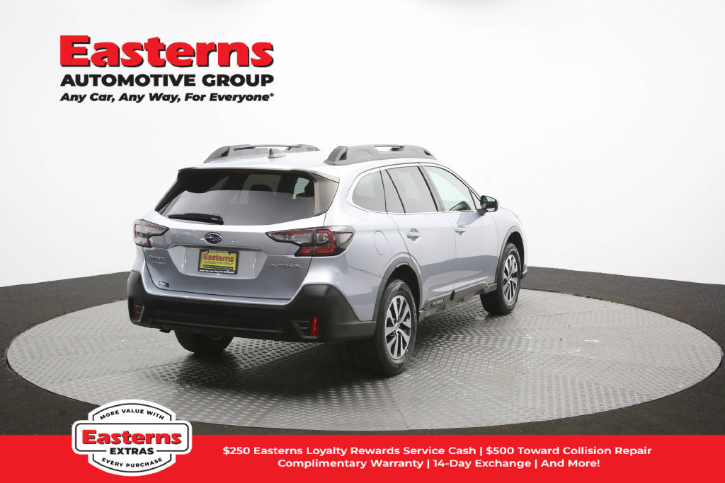 Used 2022 Subaru Outback Premium AWD/4WD image 39