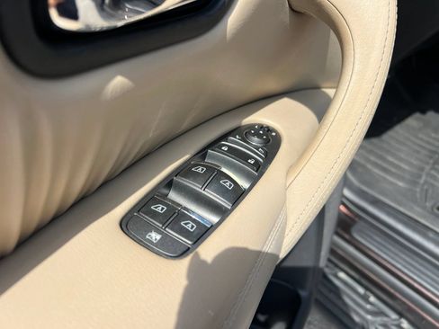 Used 2018 Nissan Armada SL RWD image 29