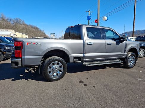 Used 2024 Ford F350 Lariat w/ Chrome Package image 11