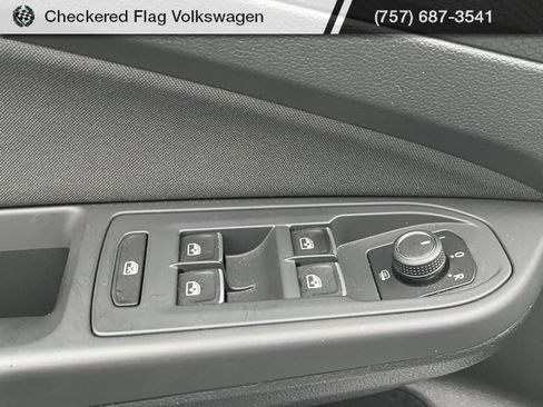 Used 2022 Volkswagen GTI S image 15