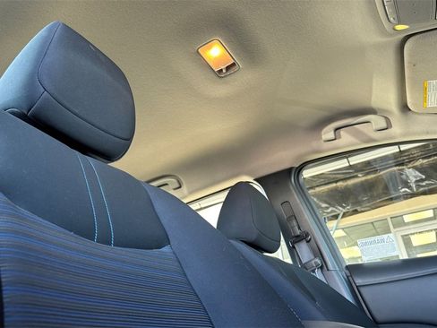 Used 2023 Nissan Leaf S image 16