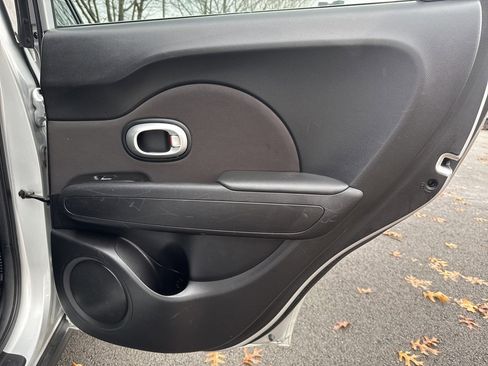 Used 2018 Kia Soul image 21