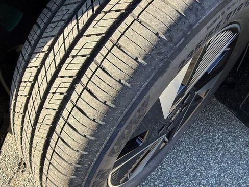 New 2026 Hyundai Ioniq 5 SEL image 4