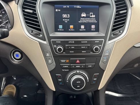 Used 2018 Hyundai Santa Fe Sport w/ 2.4L Value Package 02 FWD image 19