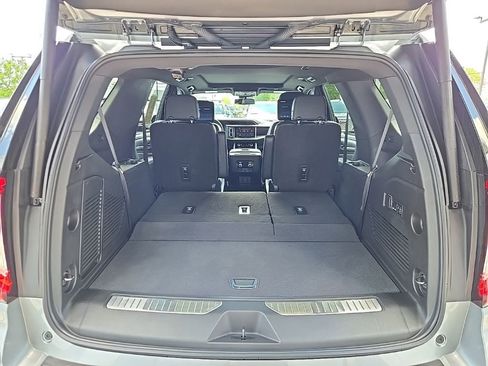 Used 2023 GMC Yukon Denali AWD/4WD image 41