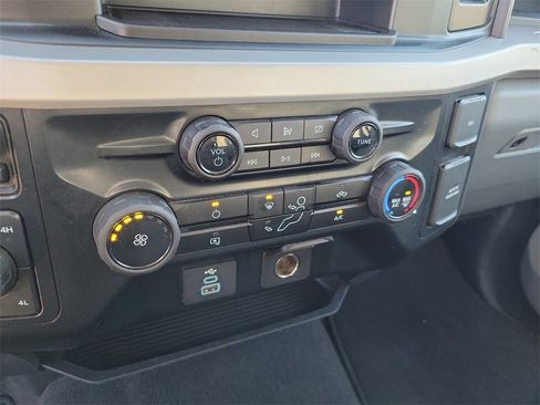 Used 2024 Ford F350 XLT image 21