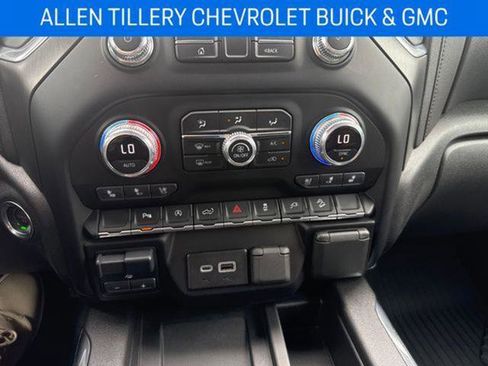 Used 2020 GMC Sierra 1500 AT4 w/ AT4 Premium Package image 15
