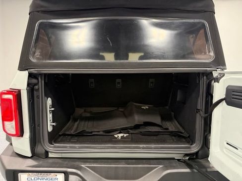 Used 2022 Ford Bronco 4-Door AWD/4WD image 32