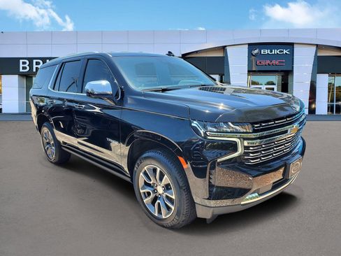 Used 2023 Chevrolet Tahoe Premier AWD/4WD image 2