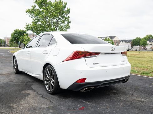 Used 2020 Lexus IS 300 F Sport w/ F Sport Package RWD image 5