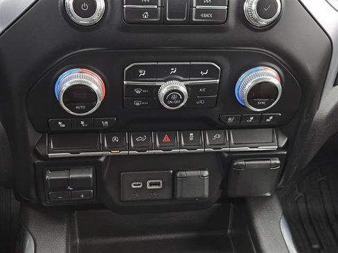 Used 2019 GMC Sierra 1500 SLT w/ SLT Premium Package image 15