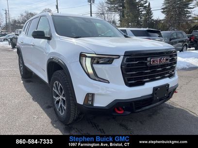 New 2025 GMC Acadia AT4 w/ Luxury Package