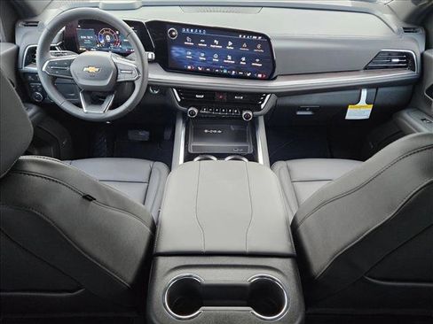 New 2026 Chevrolet Suburban LT w/ Comfort Package image 16