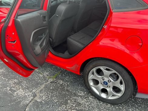 Used 2012 Ford Fiesta SEL image 10