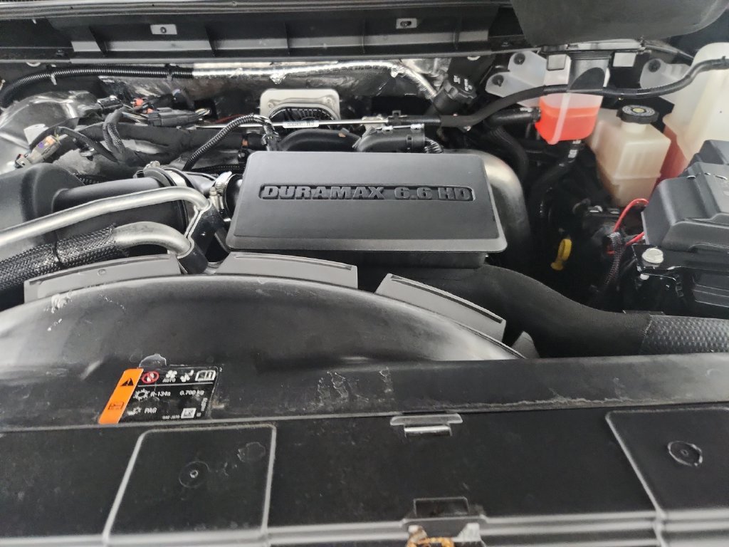 Used 2025 Chevrolet Silverado 2500 ZR2 w/ Technology Package AWD/4WD image 30