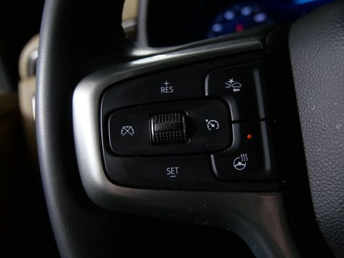 Used 2023 Chevrolet Tahoe Premier AWD/4WD image 23