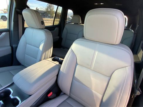 New 2026 GMC Acadia Elevation w/ Elevation Premium Package image 33