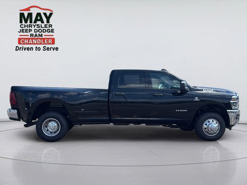 New 2026 RAM 3500 Big Horn AWD/4WD image 8