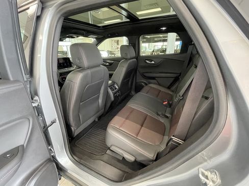 Used 2023 Chevrolet Blazer RS w/ Driver Confidence II Package AWD/4WD image 14