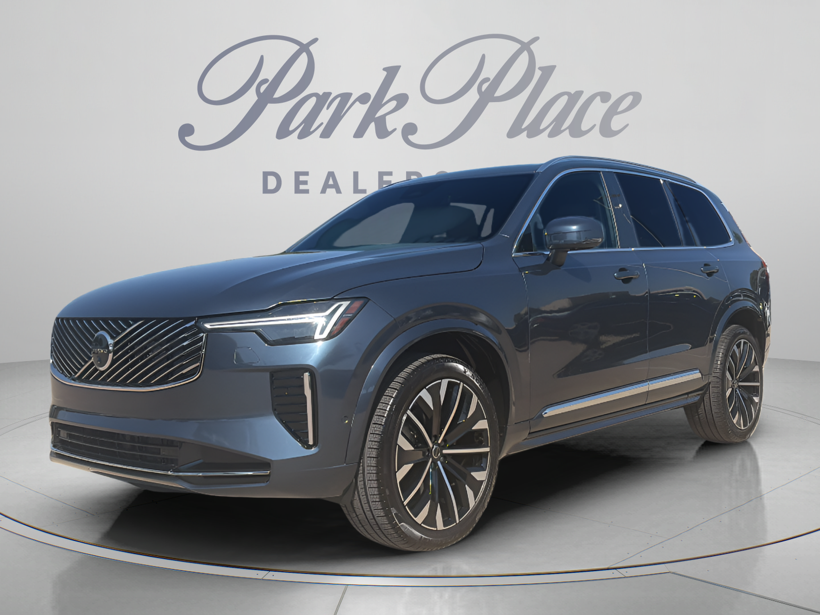Used 2026 Volvo XC90 B6 Plus AWD/4WD image 1