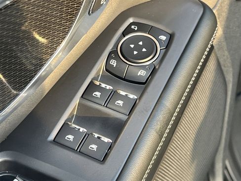 New 2025 Ford Expedition Max Platinum w/ Stealth Performance Package image 17