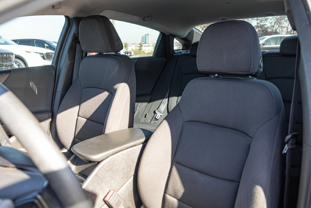 Used 2019 Chevrolet Malibu LS w/ LPO, Convenience Package 1 FWD image 13