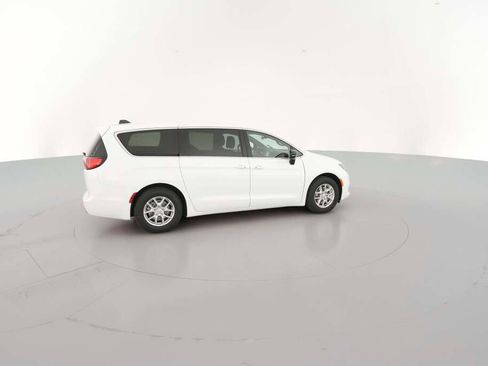 New 2026 Chrysler Voyager LX image 13