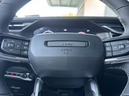 New 2026 Jeep Cherokee Limited AWD/4WD image 22
