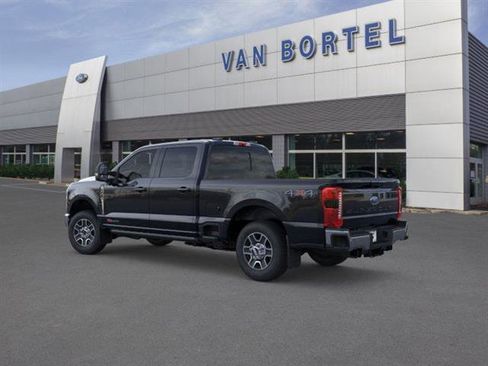 New 2026 Ford F250 Lariat w/ Lariat Ultimate Package image 4