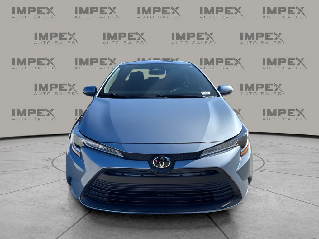 Used 2024 Toyota Corolla LE FWD image 8