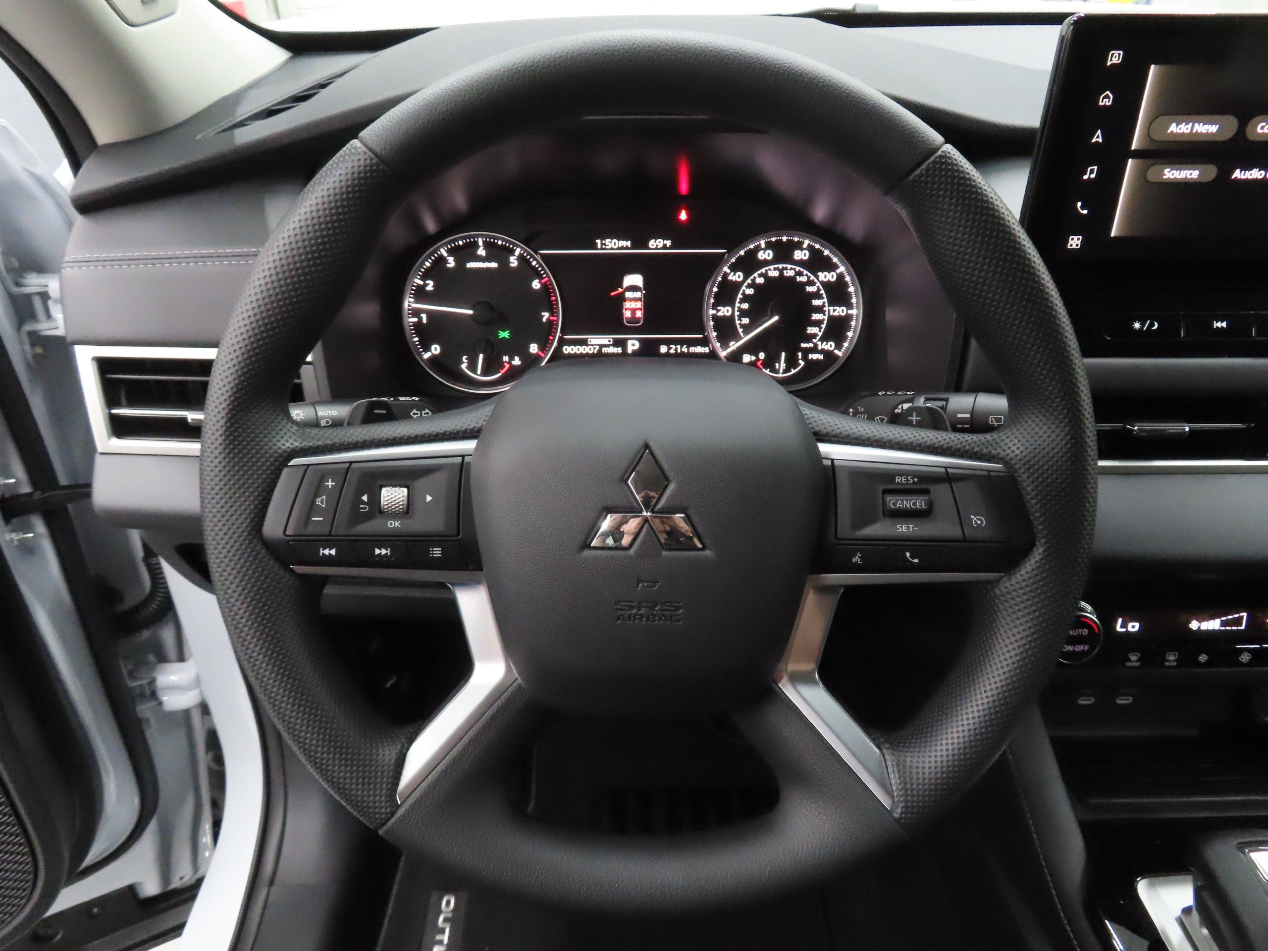 New 2026 Mitsubishi Outlander ES AWD/4WD image 15