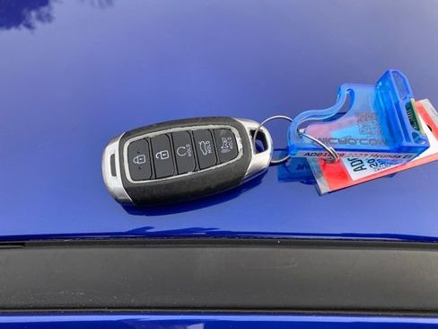 Used 2023 Hyundai Elantra SEL w/ Cargo Package image 26