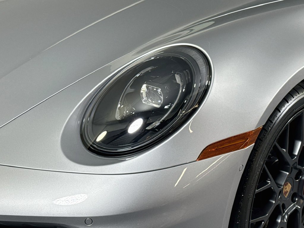 Certified 2026 Porsche 911 Targa 4 GTS AWD/4WD image 28