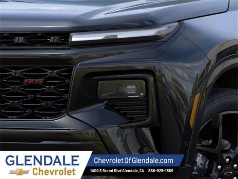 New 2026 Chevrolet Traverse RS w/ LPO, Floor Liner Package image 10