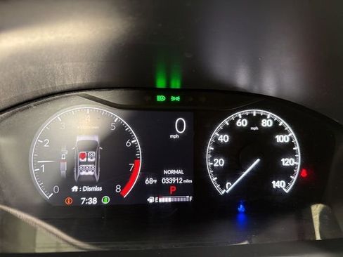 Used 2023 Honda HR-V LX image 21